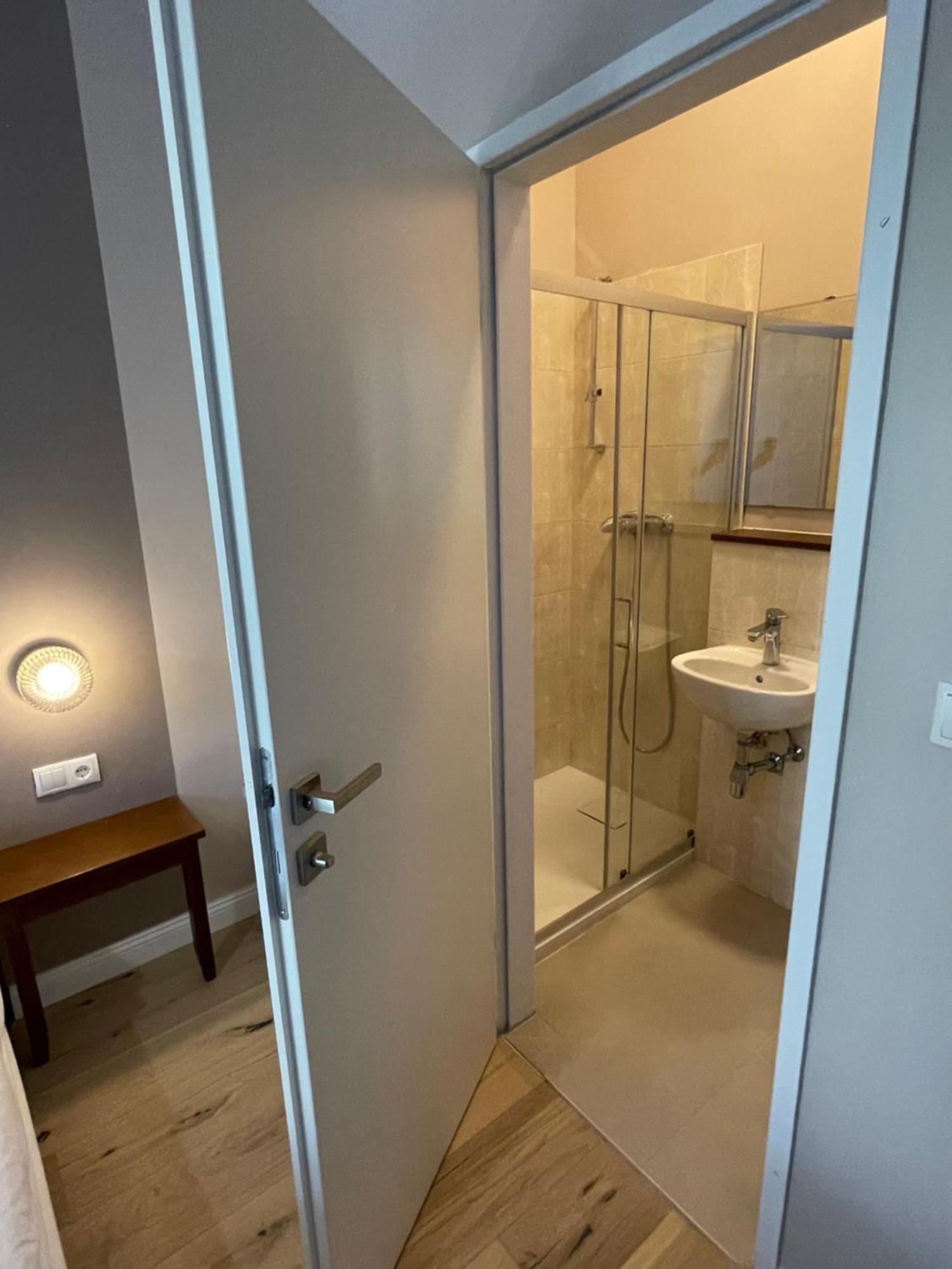 Boutique Hotel Mariahilf Відень Екстер'єр фото